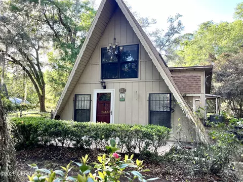 510 W Hillsborough Ave, Florahome, FL 32140