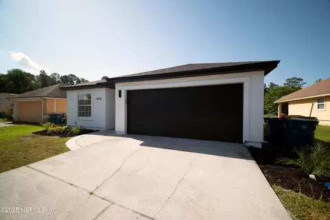 1018 Cherry Point Way, Jacksonville, FL 32218