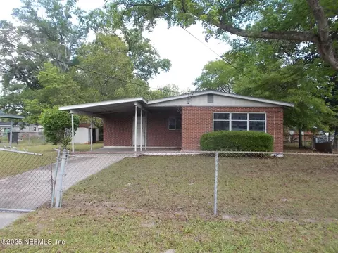 7205 Eudine Dr S, Jacksonville, FL 32210