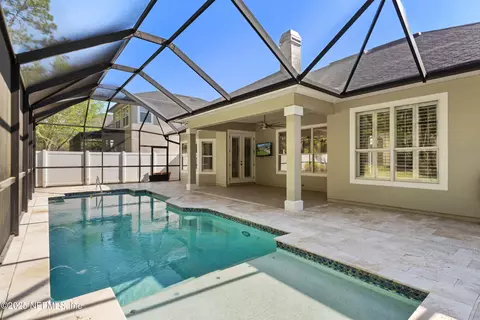 1131 Eastwood Branch Dr, Saint Johns, FL 32259