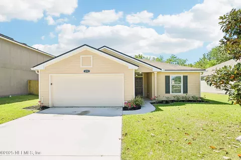 3292 Canyon Falls Dr, Green Cove Springs, FL 32043
