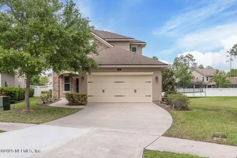 153 Forest Edge Dr, Saint Johns, FL 32259