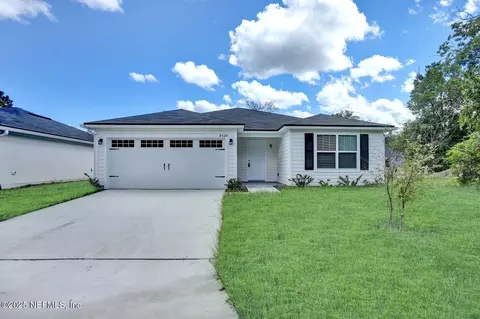 8124 Wyoming St, Jacksonville, FL 32220