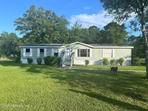 44291 Pinebreeze Cir, Callahan, FL 32011
