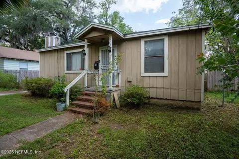 1045 Congleton Ter, Jacksonville, FL 32205