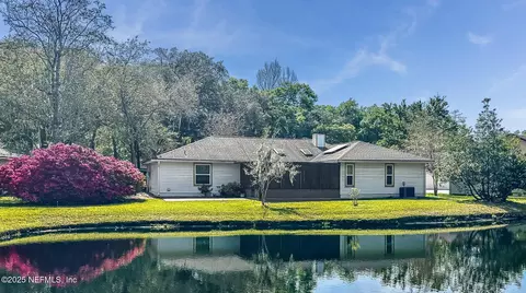 12103 Rush Creek Dr N, Jacksonville, FL 32225