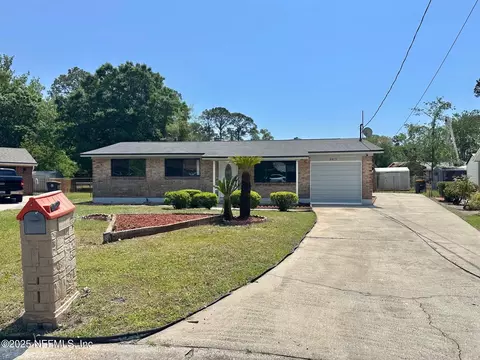 8413 Dublin Ct, Jacksonville, FL 32219