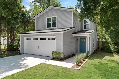 38 Hay Ave, Jacksonville, FL 32216