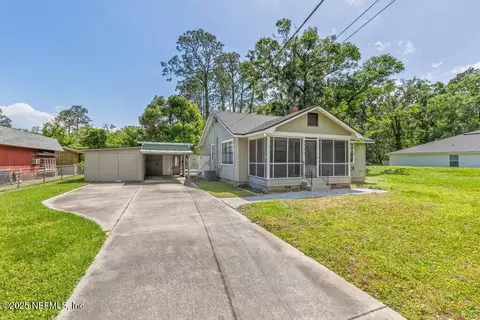 5720 Penny Ln, Jacksonville, FL 32244
