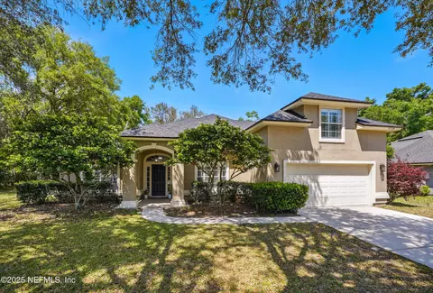 87529 Creekside Dr, Yulee, FL 32097