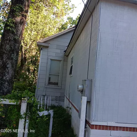 2005 Morehouse Rd, Jacksonville, FL 32209