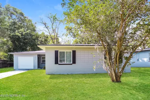 4450 Anvers Blvd, Jacksonville, FL 32210