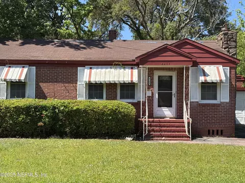 8268 Paul Jones Dr, Jacksonville, FL 32208