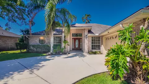 13775 Danforth Dr S, Jacksonville, FL 32224