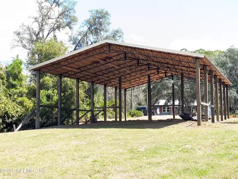211 Ida Blvd, Interlachen, FL 32148 photo 3