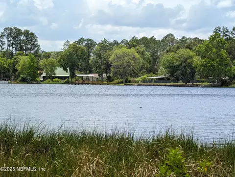 211 Ida Blvd, Interlachen, FL 32148 photo 11