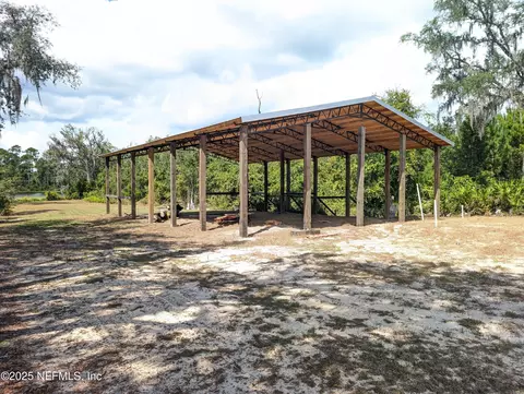211 Ida Blvd, Interlachen, FL 32148 photo 4