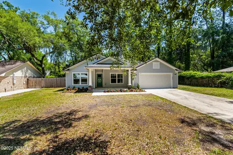 12911 Silver Oak Dr, Jacksonville, FL 32223