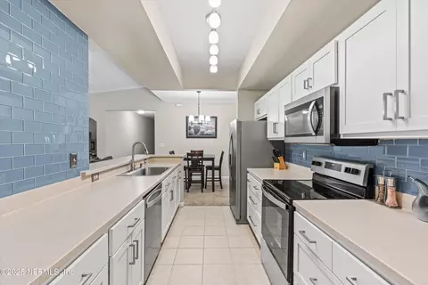 10075 N Gate Pkwy #614, Jacksonville, FL 32246