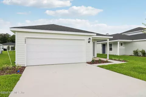 7480 Queensgate Cir, Jacksonville, FL 32219