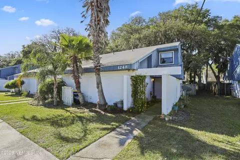 1248 Wonderwood Dr, Jacksonville, FL 32233
