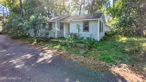 6630 Hooper St, Jacksonville, FL 32208