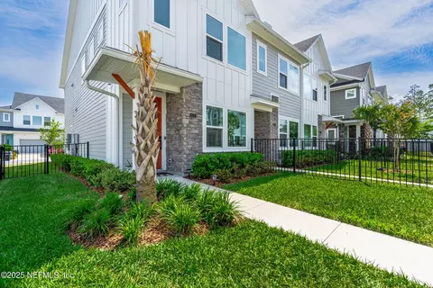 11117 Diffusion Ct, Jacksonville, FL 32256