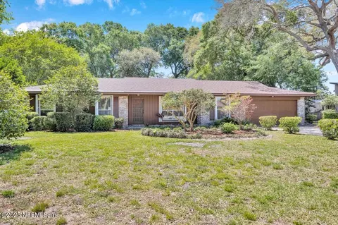 14056 Tontine Rd, Jacksonville, FL 32225