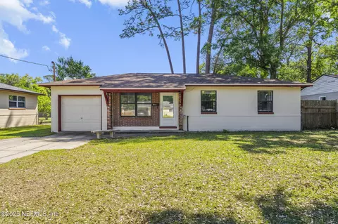 10235 Swarthmore Dr, Jacksonville, FL 32218