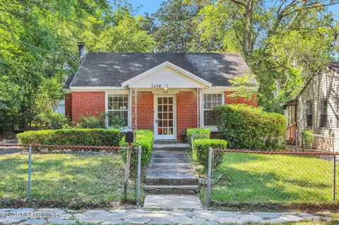 5134 Sunderland Rd, Jacksonville, FL 32210