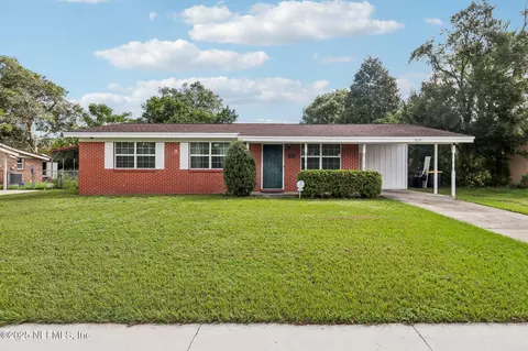 5635 Hillman Dr, Jacksonville, FL 32244