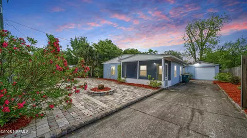 9834 Elaine Rd, Jacksonville, FL 32246