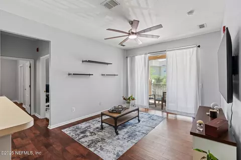 Living - 8601 Beach Blvd #905, Jacksonville, FL 32216 photo 1 of 2