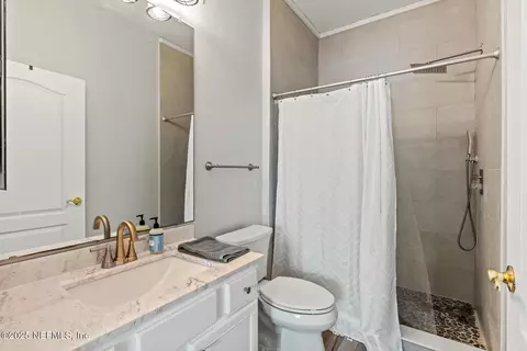 Bath - 8601 Beach Blvd #905, Jacksonville, FL 32216 photo 1 of 2