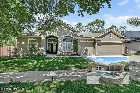 6095 Shadehill Rd, Jacksonville, FL 32258