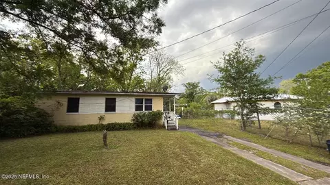 5740 Brait Ave #5, Jacksonville, FL 32209