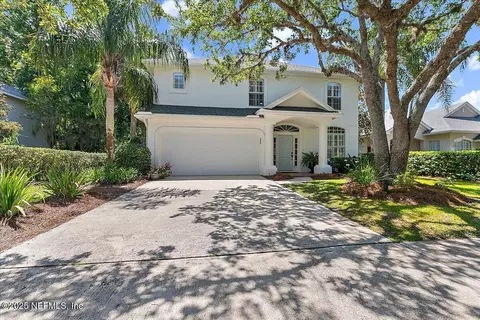 668 Lake Stone Cir, Ponte Vedra Beach, FL 32082