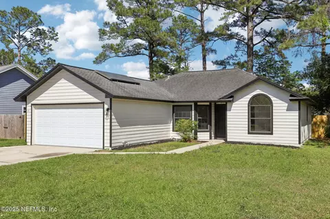 87 Autumn Springs Ct W, Jacksonville, FL 32225