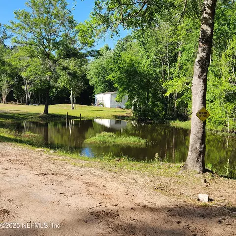 9533 Plummer Rd, Jacksonville, FL 32219
