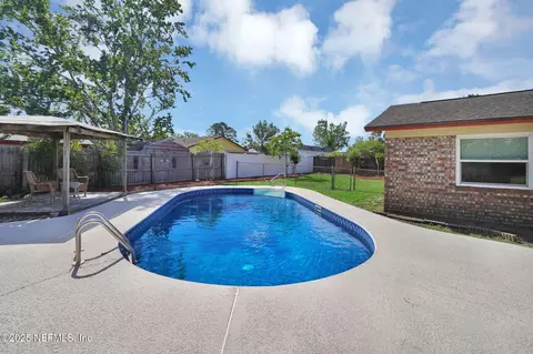 581 Charles Carroll St, Orange Park, FL 32073
