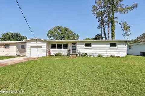 2518 Provost Rd E, Jacksonville, FL 32216