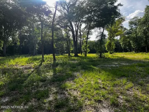 14132 N County Rd 23a, Macclenny, FL 32063