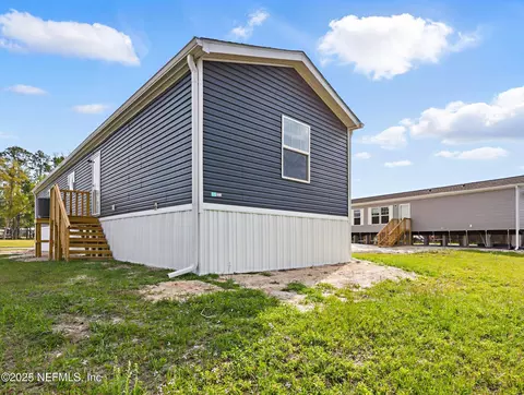 285 Tarpon Blvd, Palatka, FL 32177