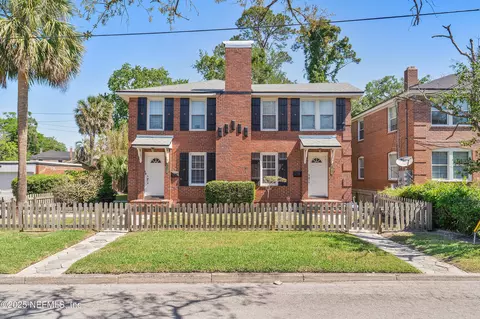 12331235 Belmont Ter, Jacksonville, FL 32207