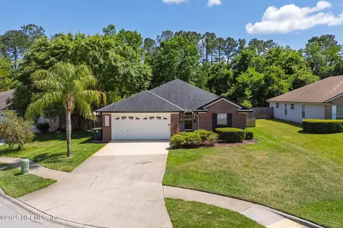 4570 Antler Hill Dr E, Jacksonville, FL 32224
