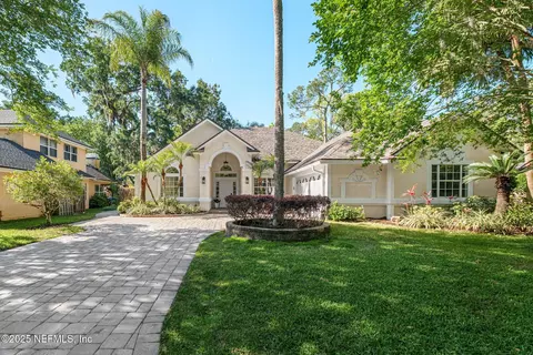 141 Bouganvilla Dr, Ponte Vedra Beach, FL 32082