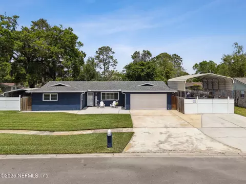 1696 Pecan Ct, Orange Park, FL 32073