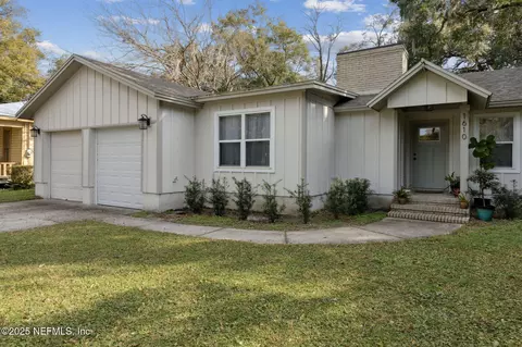 1610 Davidson St, Jacksonville, FL 32207