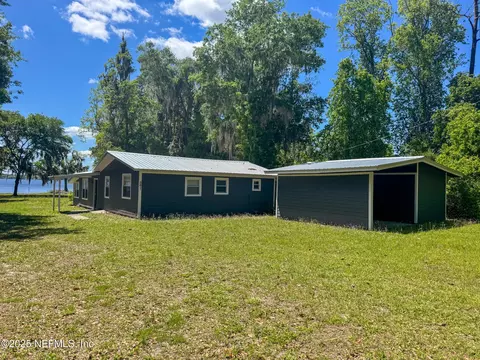 561 Hillsborough Ave, Florahome, FL 32140