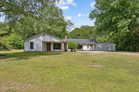 54223 Lisa Dr, Callahan, FL 32011
